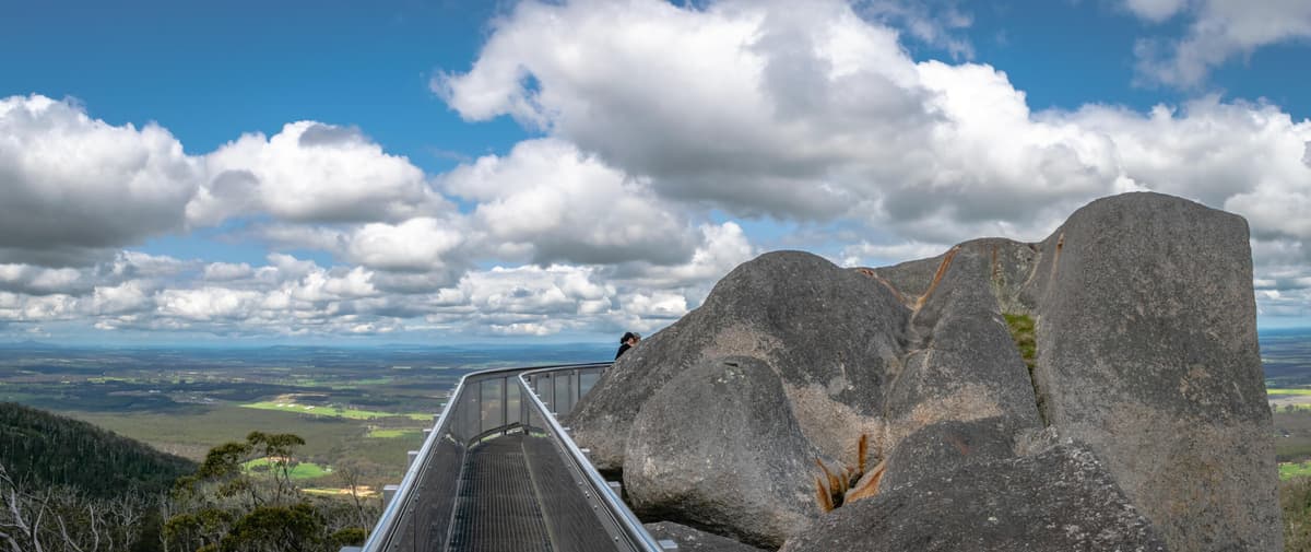 castle-rock-granite-skywalk-everything-you-need-to-know