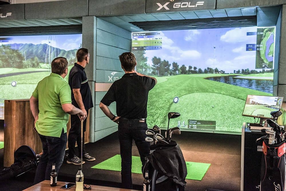 Coaching lessons at X-Golf Nedlands
