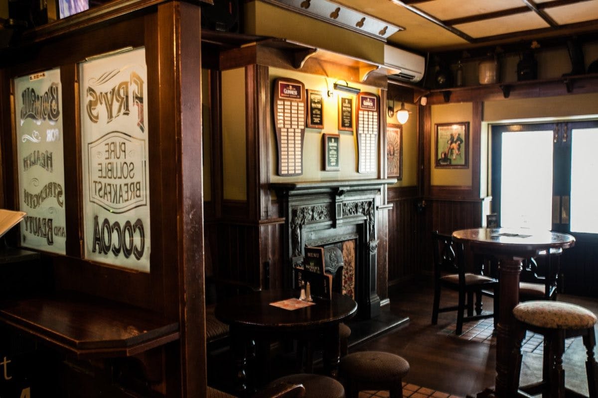 Perth's Best Irish Pubs, Durty Nelly's, Perth