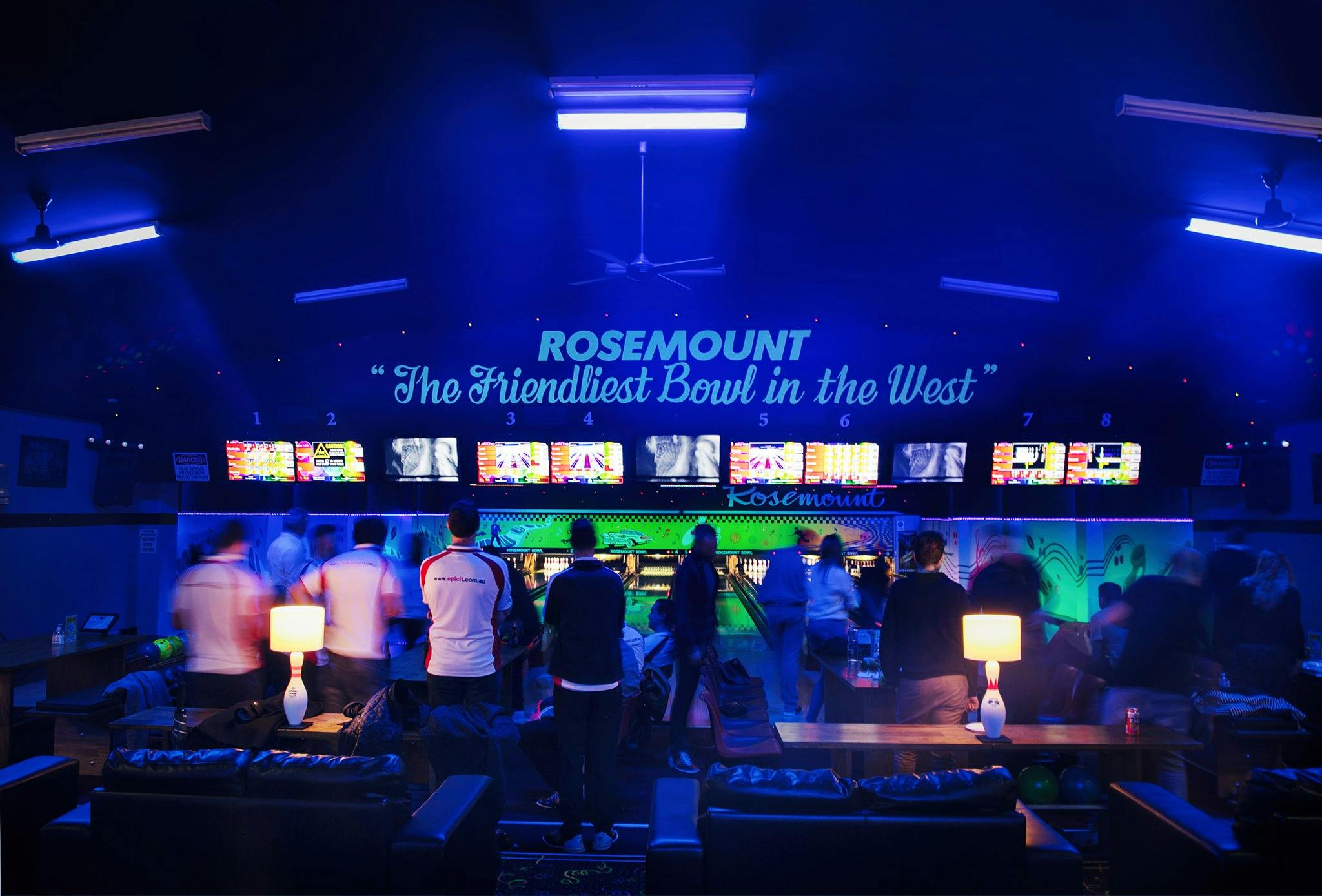 Perth budget-friendly date ideas, Rosemount Bowl