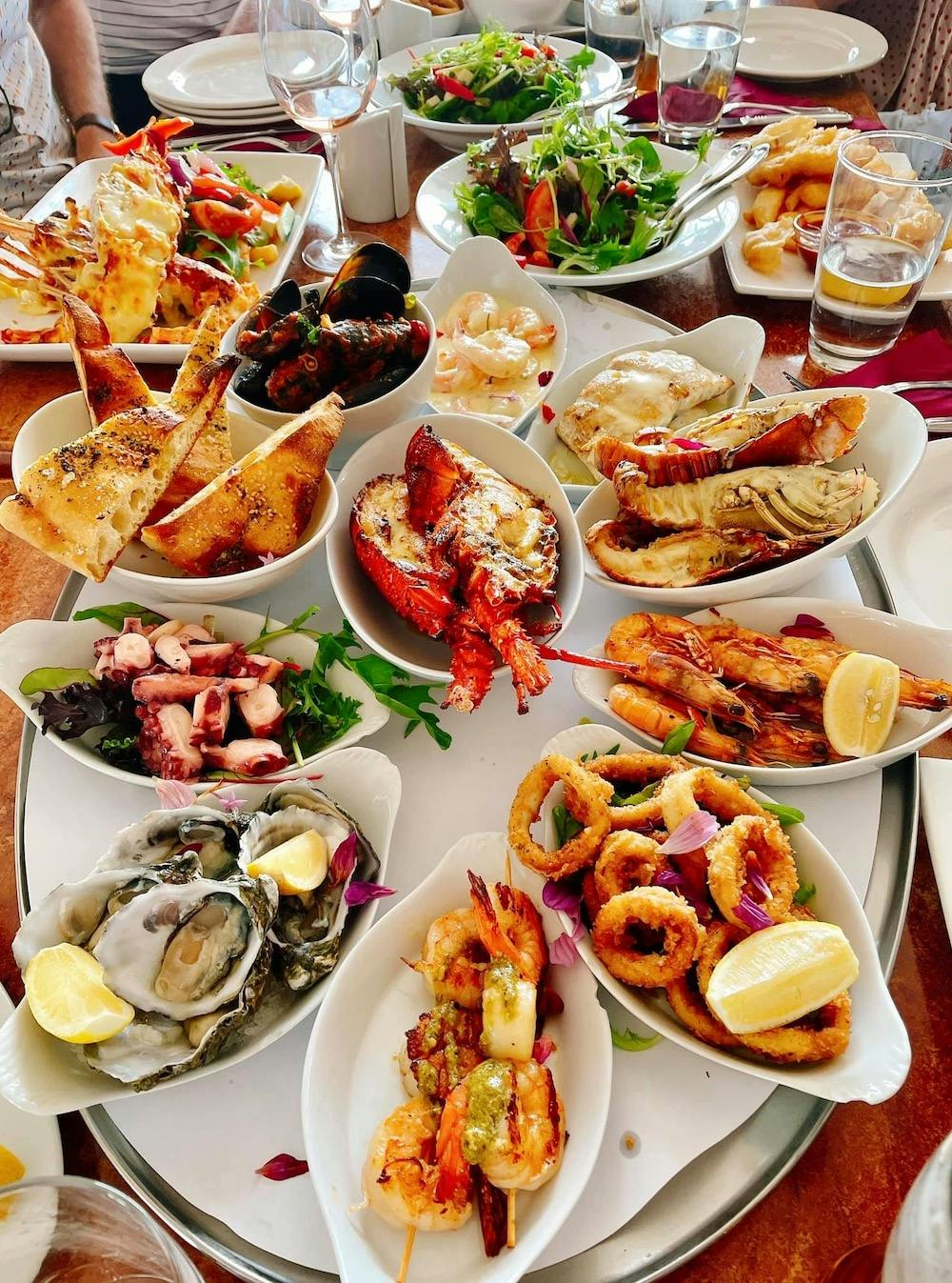 Perth's Best Seafood Platters, The Cray, Belmont and Innaloo 