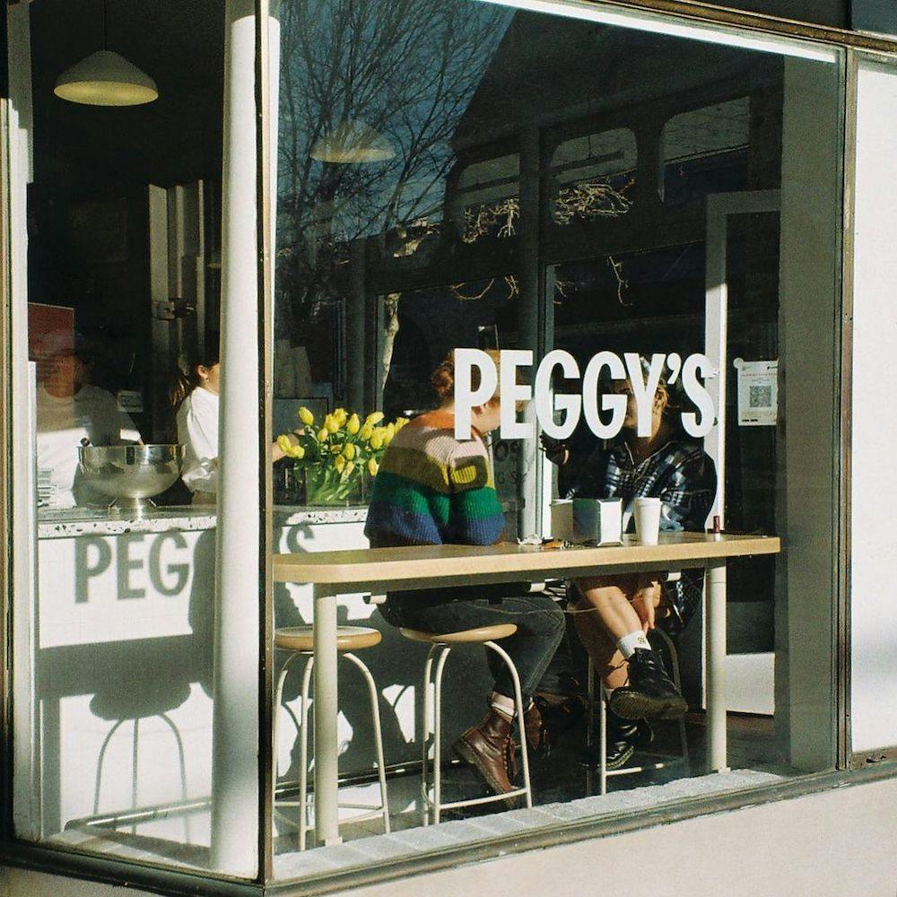Honeymooner's Guide To Perth, Peggy's Fremantle