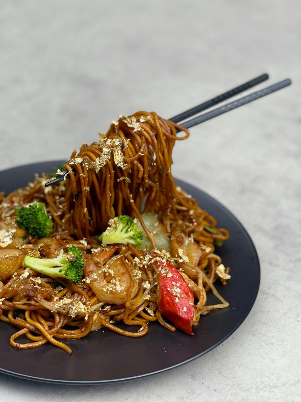 Yin & Yang Wok & Soup Bar Fremantle, Flying Noodles