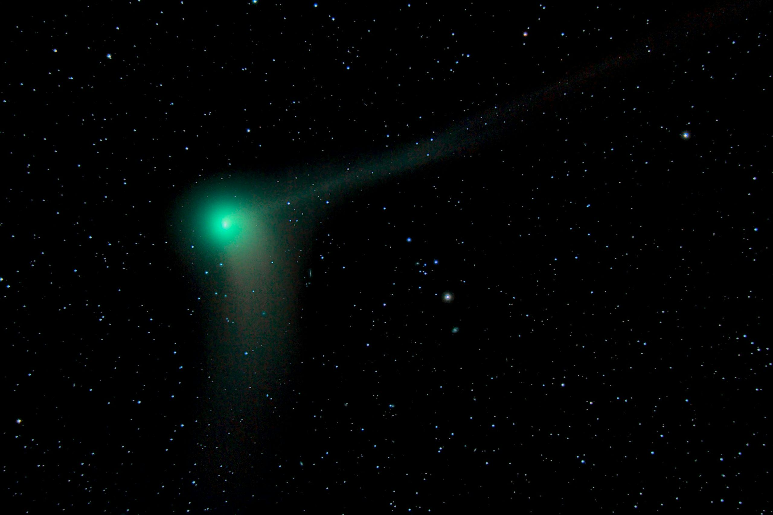 How To See The Rare Green Comet Flying Over Perth