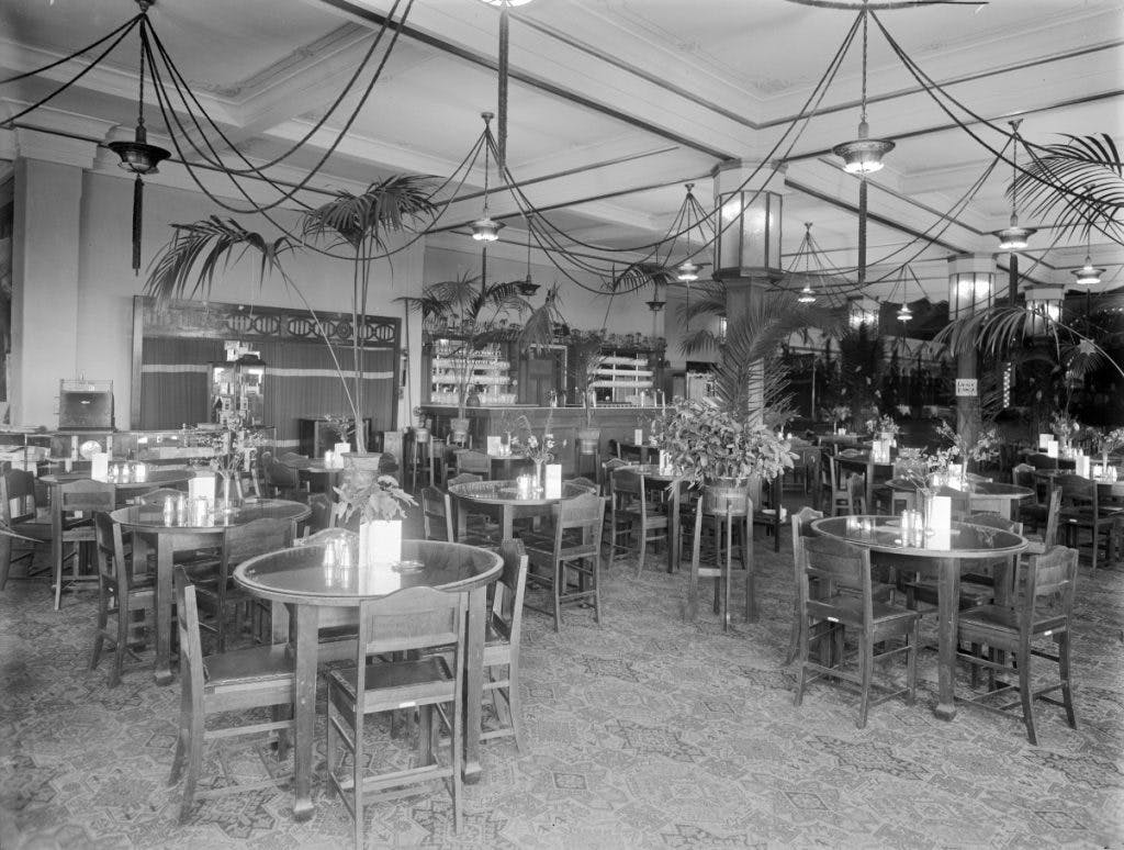 Perth Vintage Restaurant Photos - Temple Court Tearooms