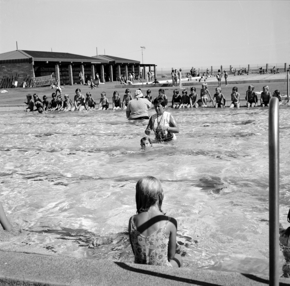 Karratha Pool 1975