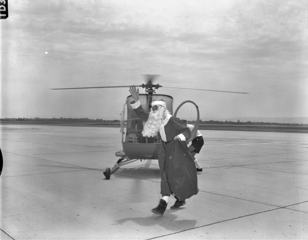Perth Vintage Christmas, Helicopter Santa 1966