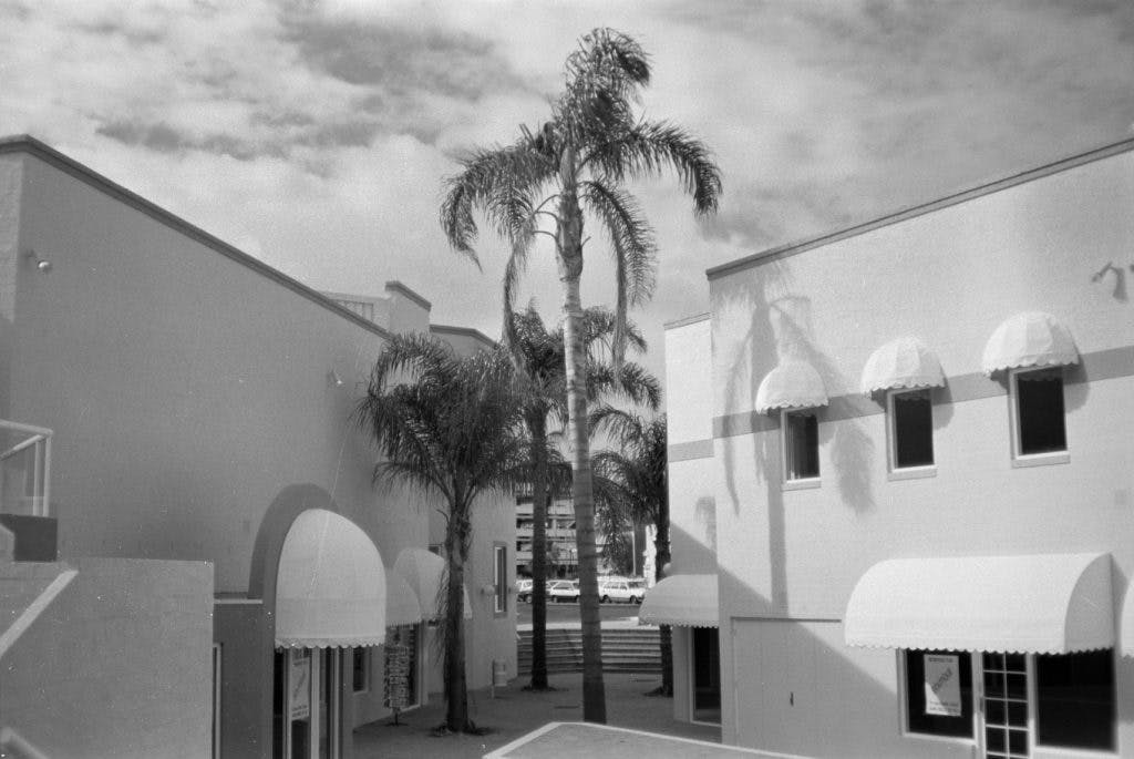 Forgotten Perth Vintage Fremantle South Terrace Piazza 1987