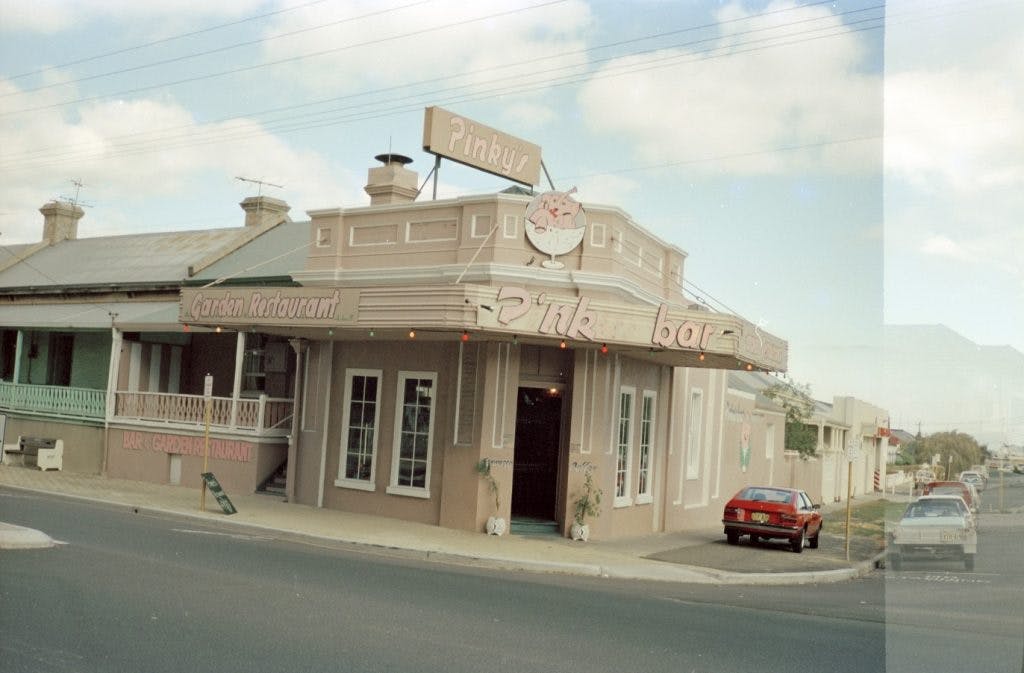 Forgotten Perth Vintage Fremantle Pinky's Bar Bistro South Terrace 1986