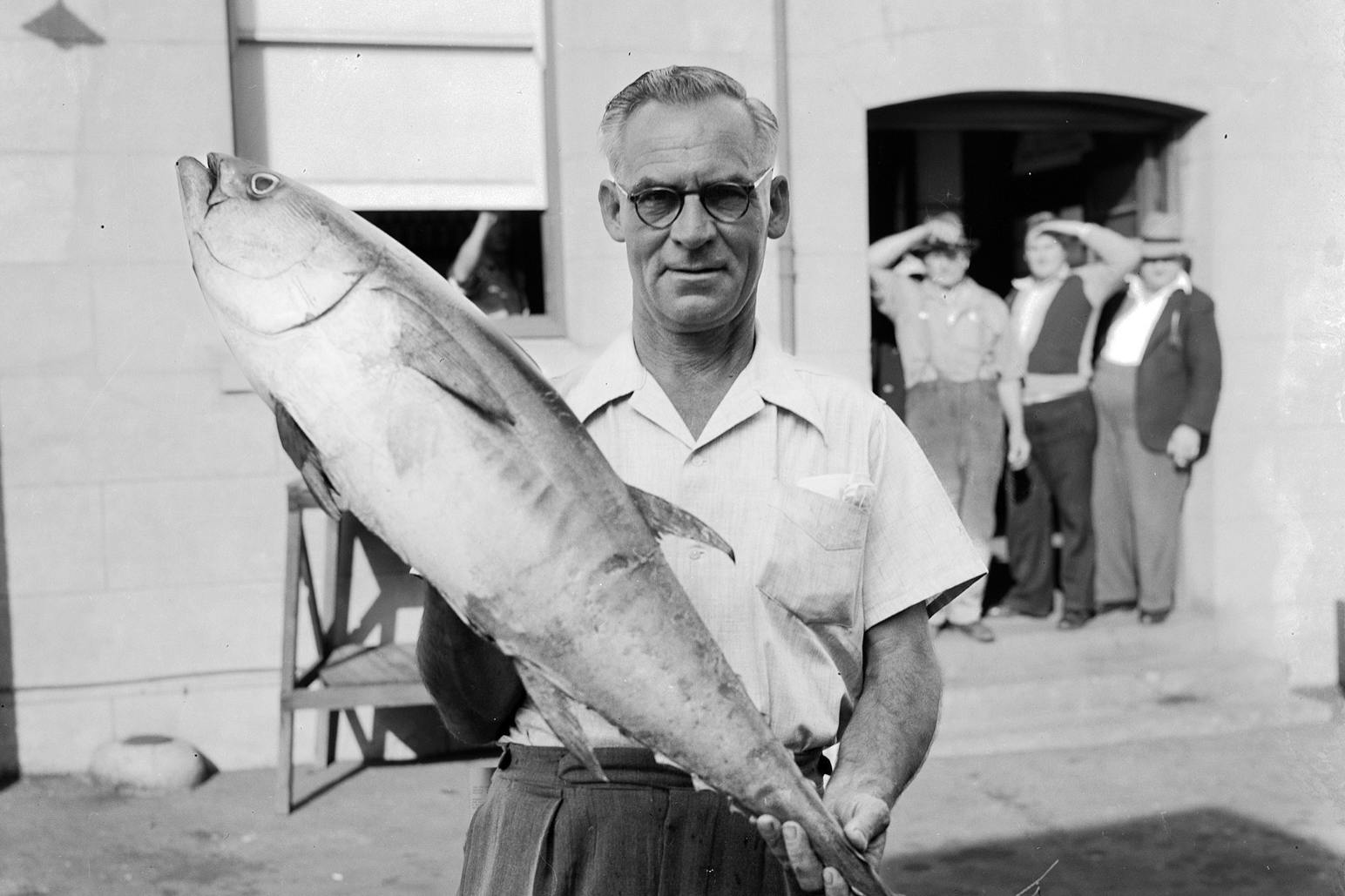 Forgotten Perth Vintage Fremantle J McCabe 40lb tuna 1950