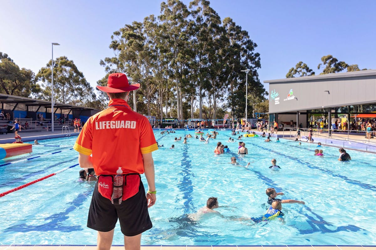 Where To Find Public Swimming Pools Around Perth - Perth Is OK!