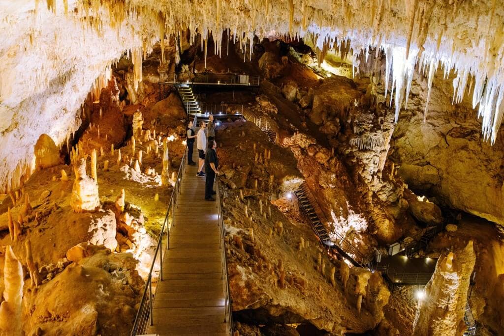 Jewel Cave: Everything You Need To Know - Perth Is OK!
